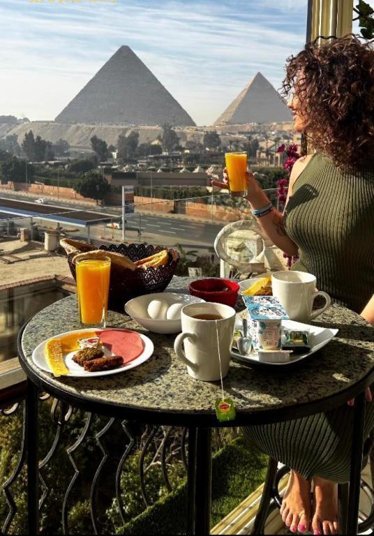 Unique Pyramids Boutique Inn Kafret el-Gabal 外观 照片