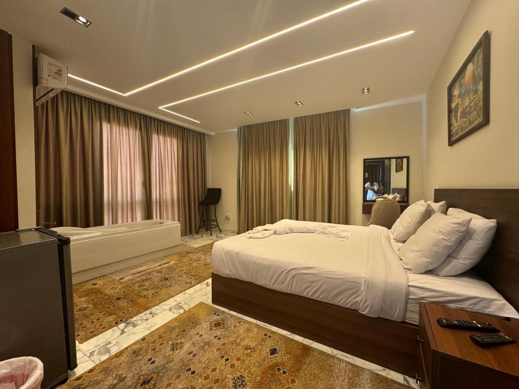 Unique Pyramids Boutique Inn Kafret el-Gabal 外观 照片